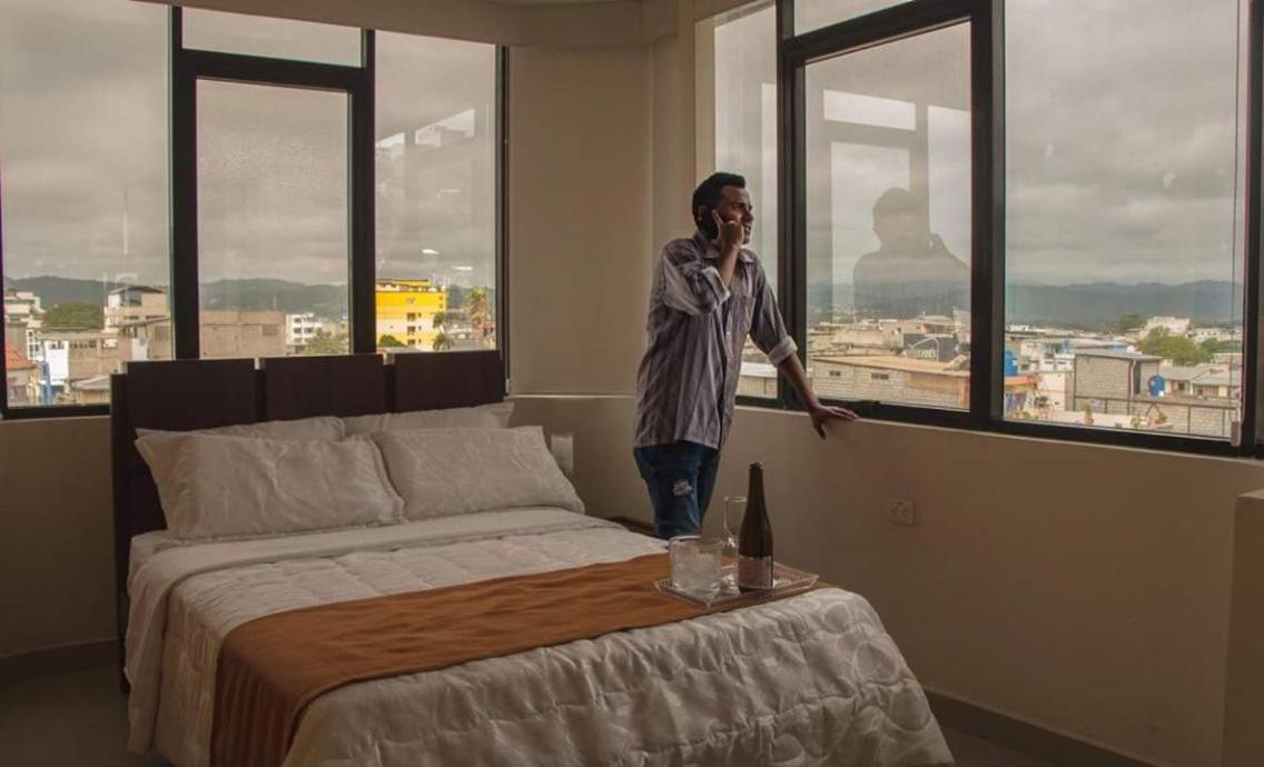 Olan'S Hotel Group Esmeraldas Eksteriør bilde